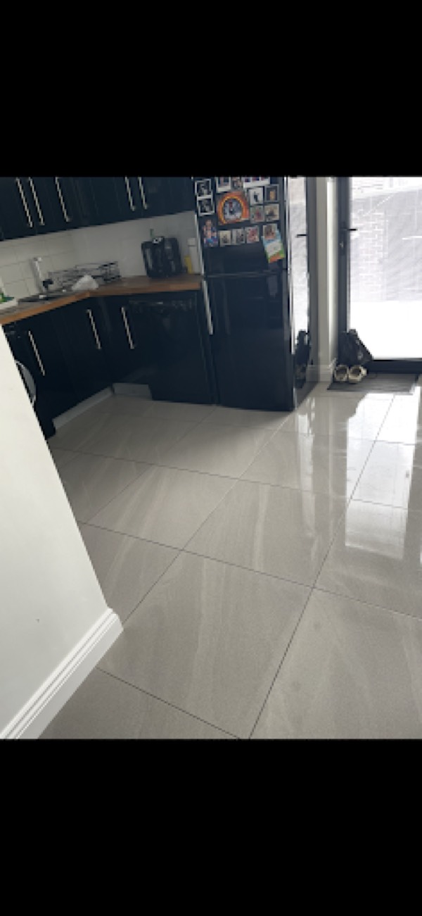 Freshly cleaned kitchen in a Leeds home, finished to a high standard by CS Cleaning Services By Charlotte